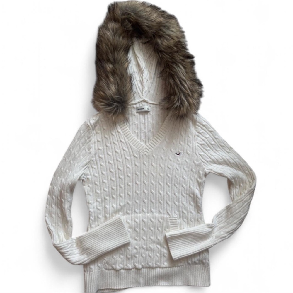 Hollister faux fur hooded sweater